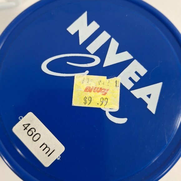 Vintage Collectible Empty Nivea Jar Blue Screw Top Lid D 4.5 x H 2.75 Inches - Picture 9 of 9